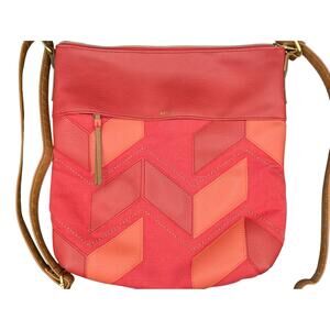 Relic Red‎ Faux Leather Crossbody Bag Chevron Leather Accents Zipper Closure